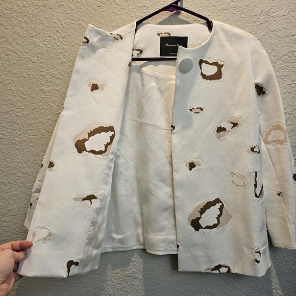 Massimo Dutti White Abstract Cat Animal Print Crop Blazer 3/4 Sleeve Jacket US 2 - Picture 4 of 9